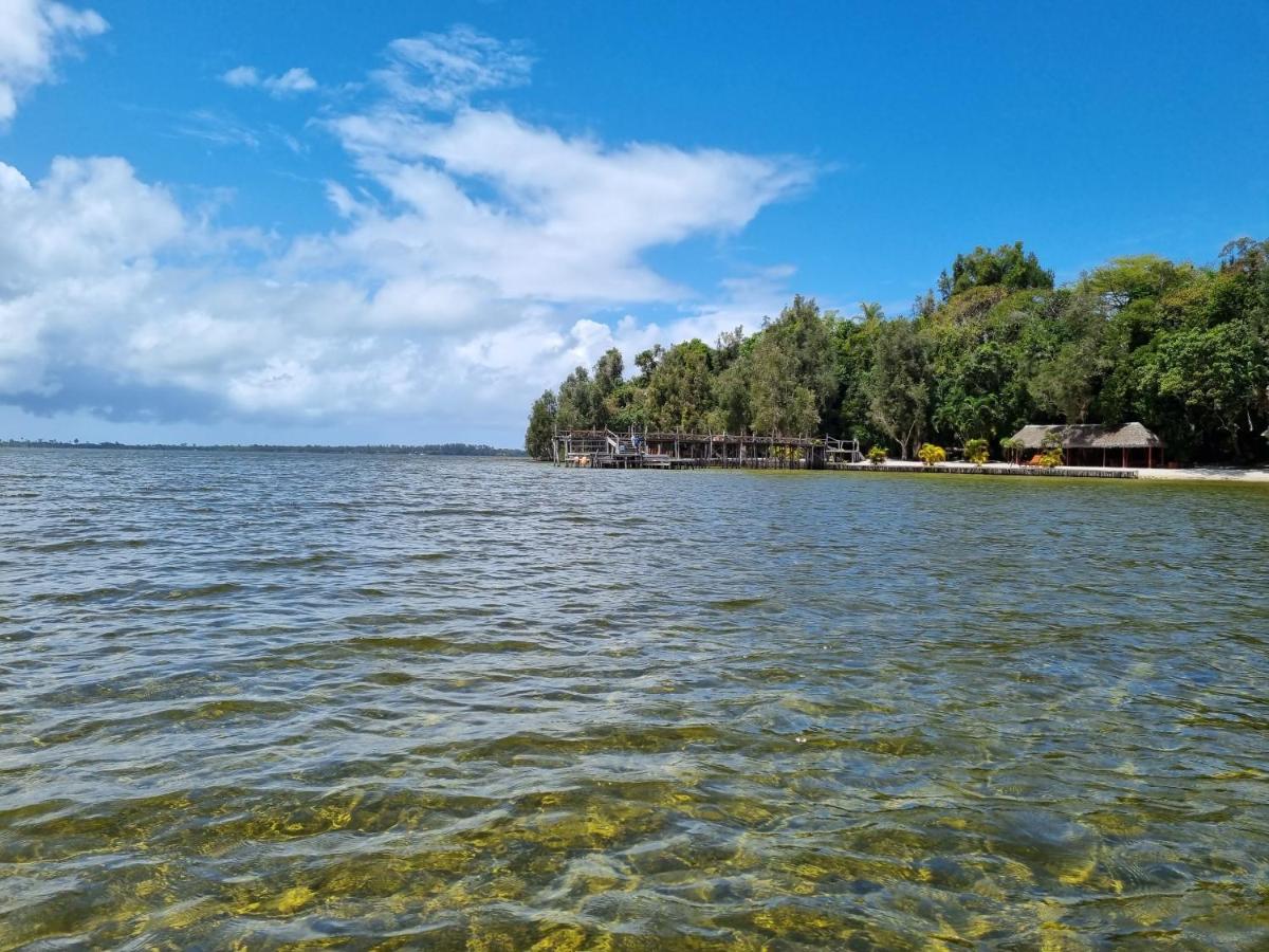 Les Acacias Bungalows Manambolo Zewnętrze zdjęcie