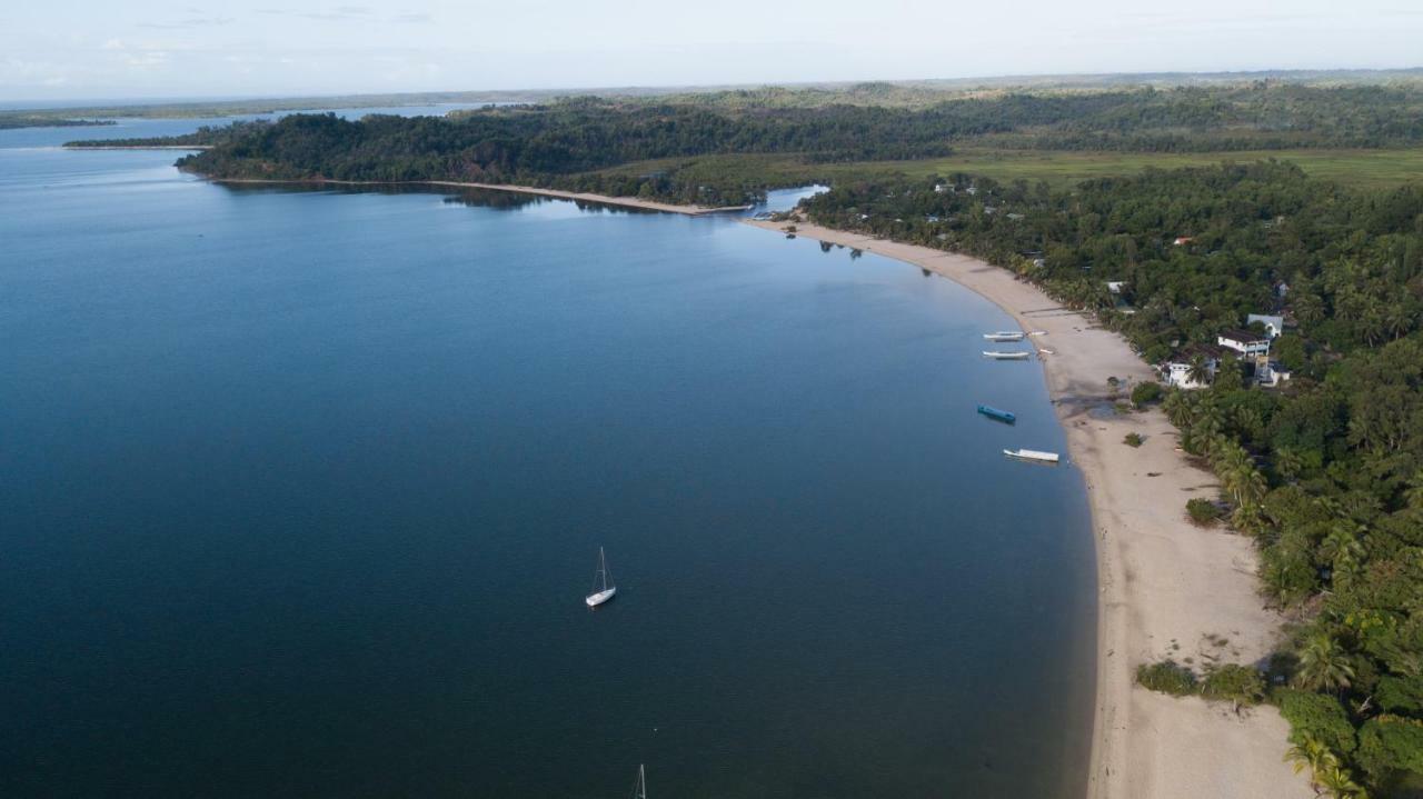 Les Acacias Bungalows Manambolo Zewnętrze zdjęcie