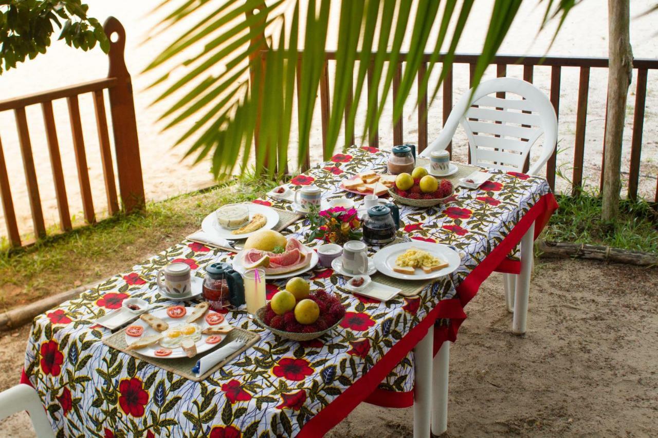 Les Acacias Bungalows Manambolo Zewnętrze zdjęcie